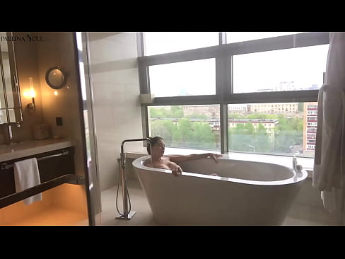 ❤️ Огромна мадама Страстно дрънкане на путката си в банята ❤️ Слуги в bg.libporno.ru